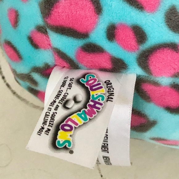 Squishmallows, Set of 3, Chelsea the Cheetah, Chasen, Pink Dog, DUMA, Cheetah - Picture 9 of 11
